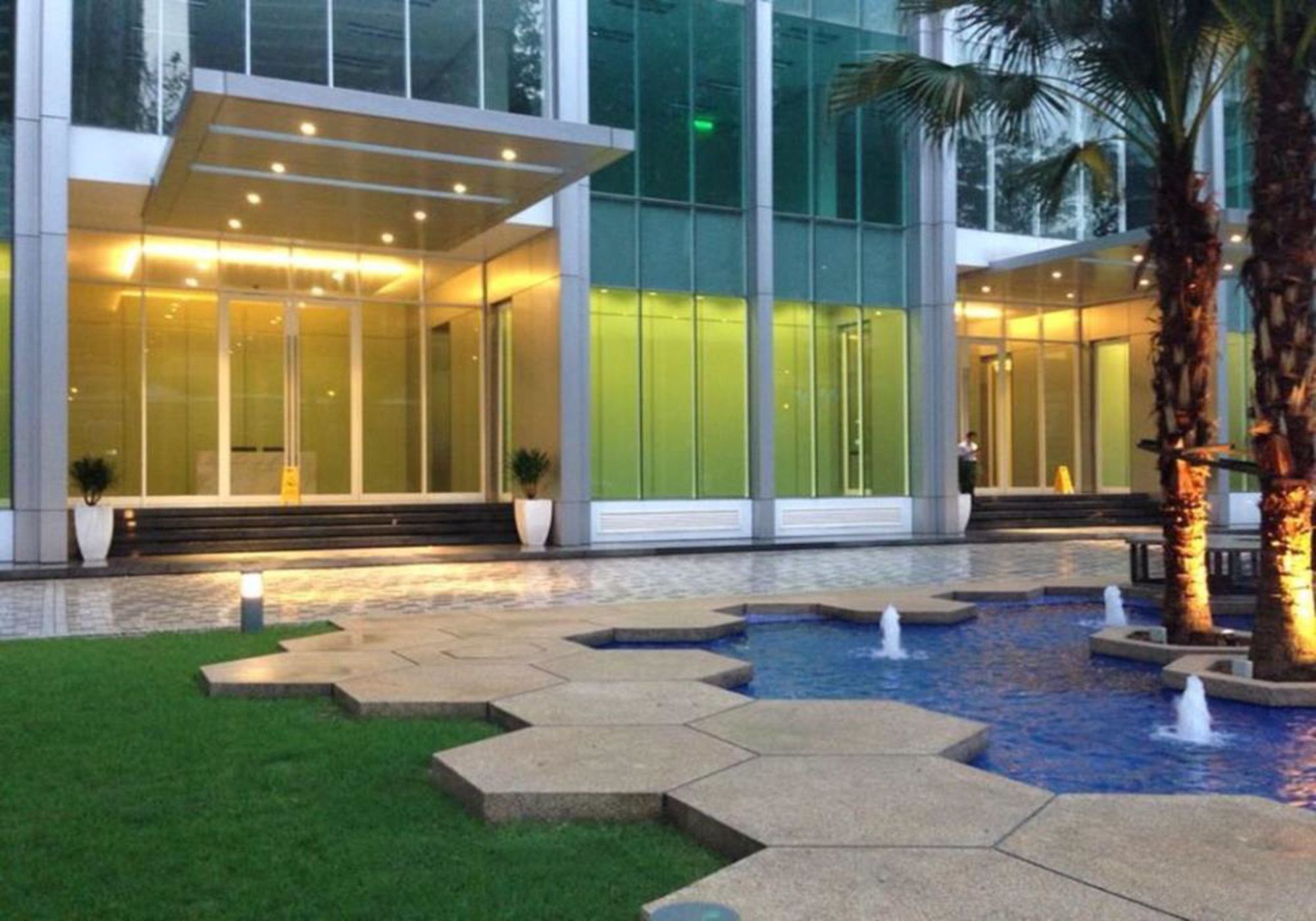 Meetu Vintage Suite Soho Klcc Kuala Lumpur Exterior photo